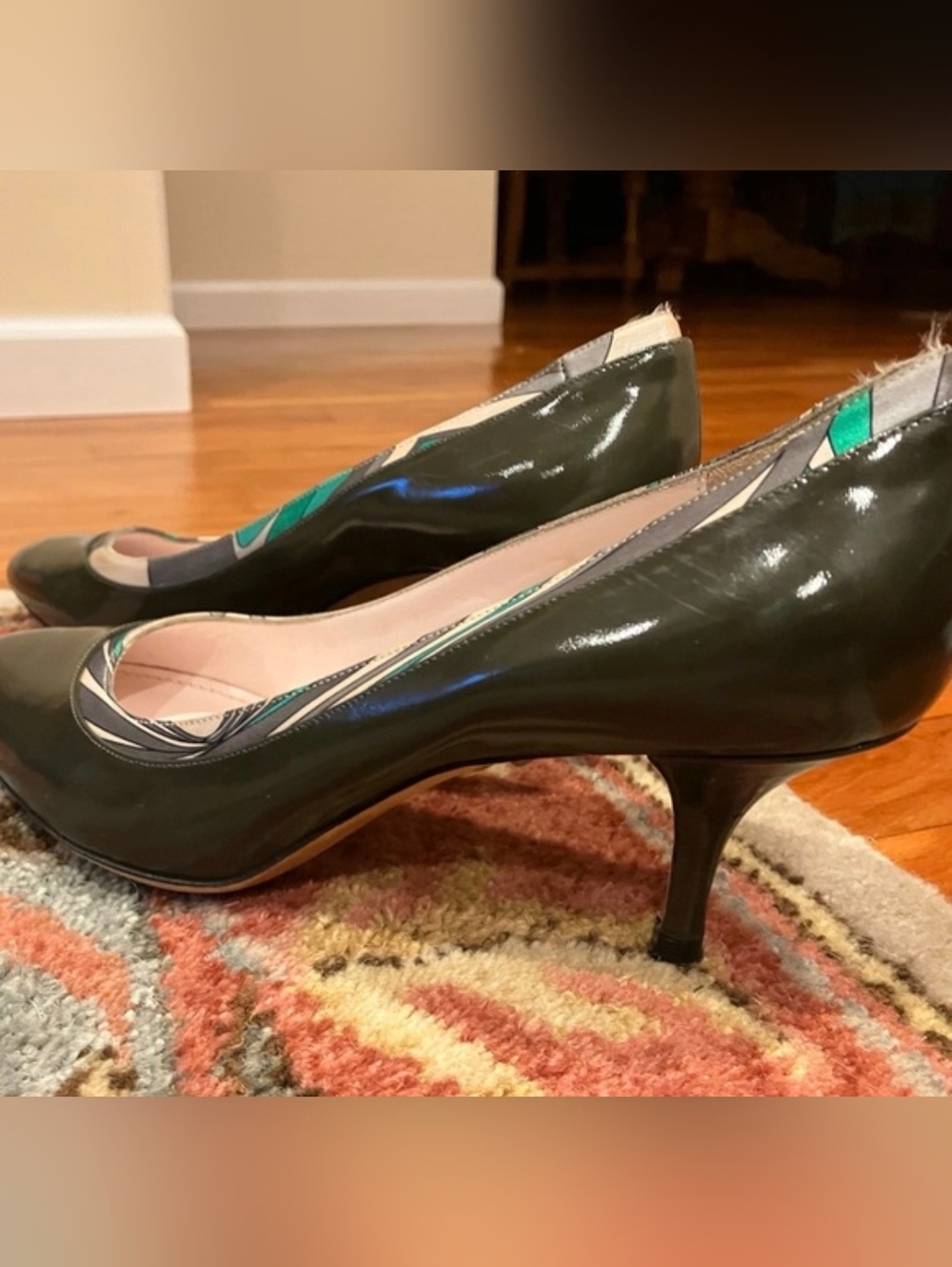 Emilio Pucci Olive Green Leather Pumps with Patterned Trim